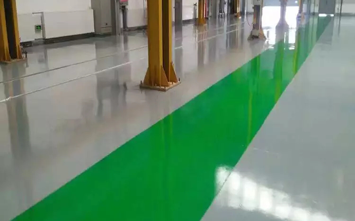 環(huán)氧防靜電自流平地坪廠間.png