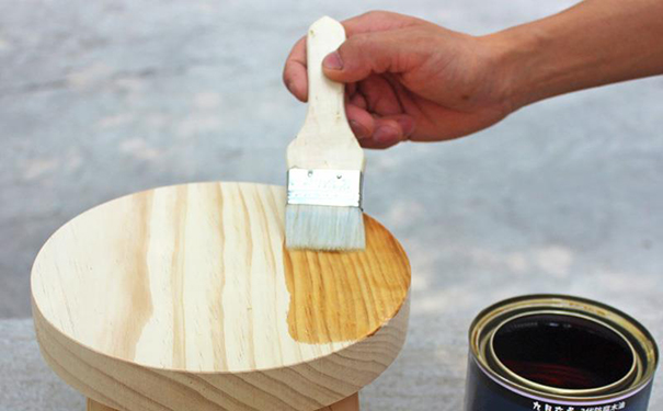 清漆有甲醛嗎?有沒(méi)有危害?