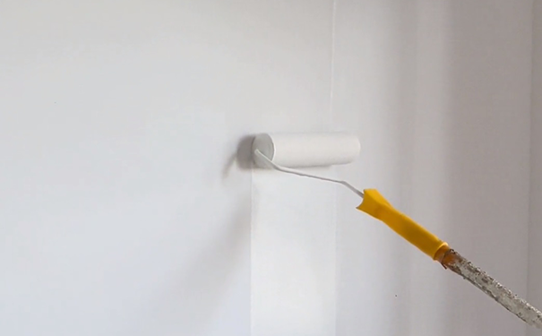 乳膠漆貴還是貼瓷磚貴?為什么?