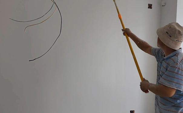 乳膠漆底漆和面漆間隔多長時間?