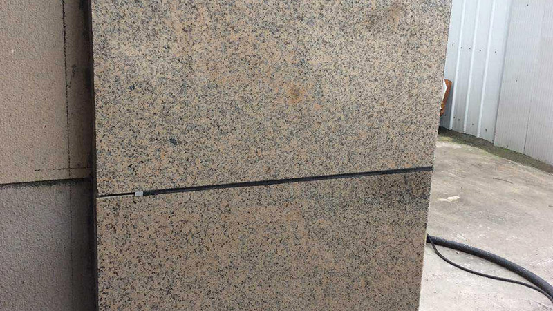 保溫裝飾一體板厚度標(biāo)準(zhǔn)是多少?